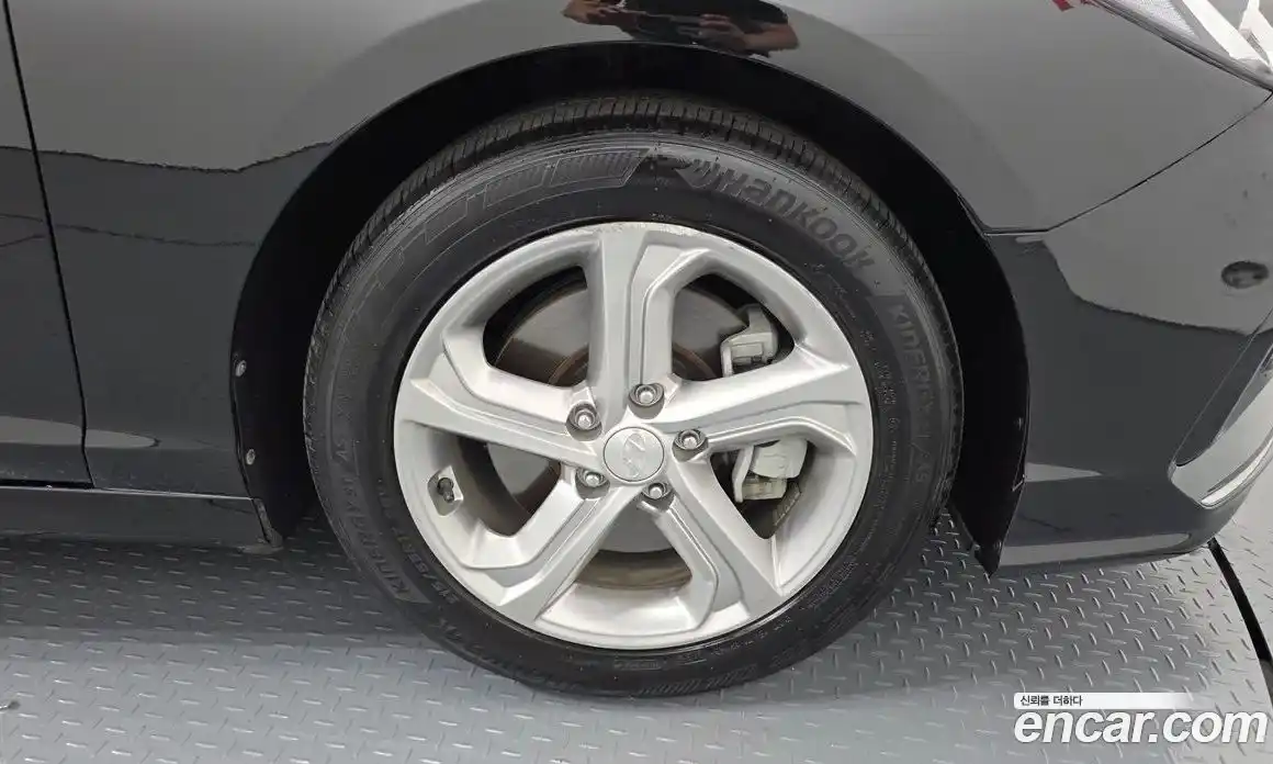Hyundai Sonata 2018 2.0 автомат (гидро), фото 7