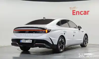 Hyundai Sonata 2023 2.0 автомат (гидро), миниатюра 2