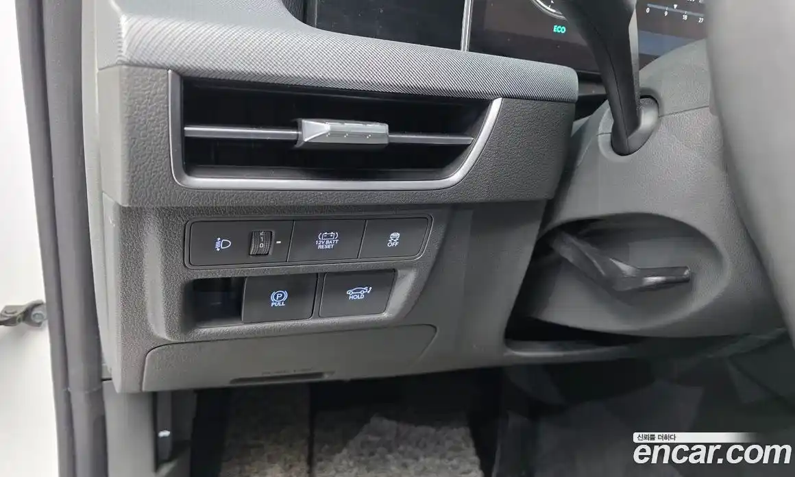 Hyundai Sonata 2023 2.0 автомат (гидро), фото 24
