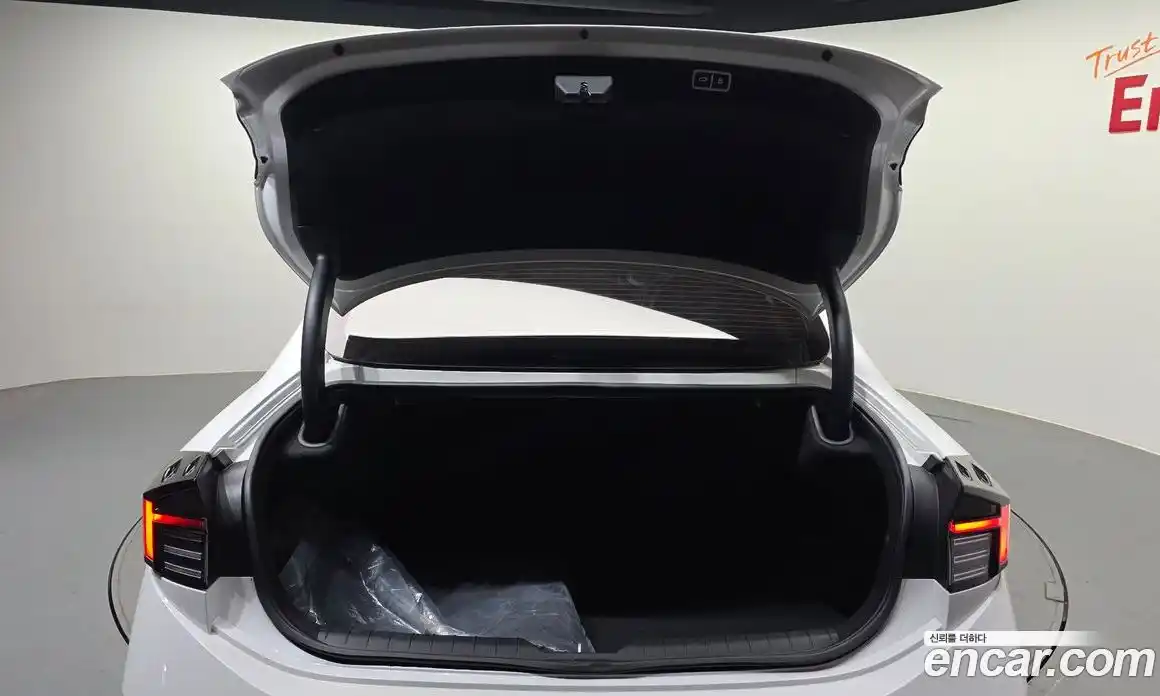 Hyundai Sonata 2023 2.0 автомат (гидро), фото 26