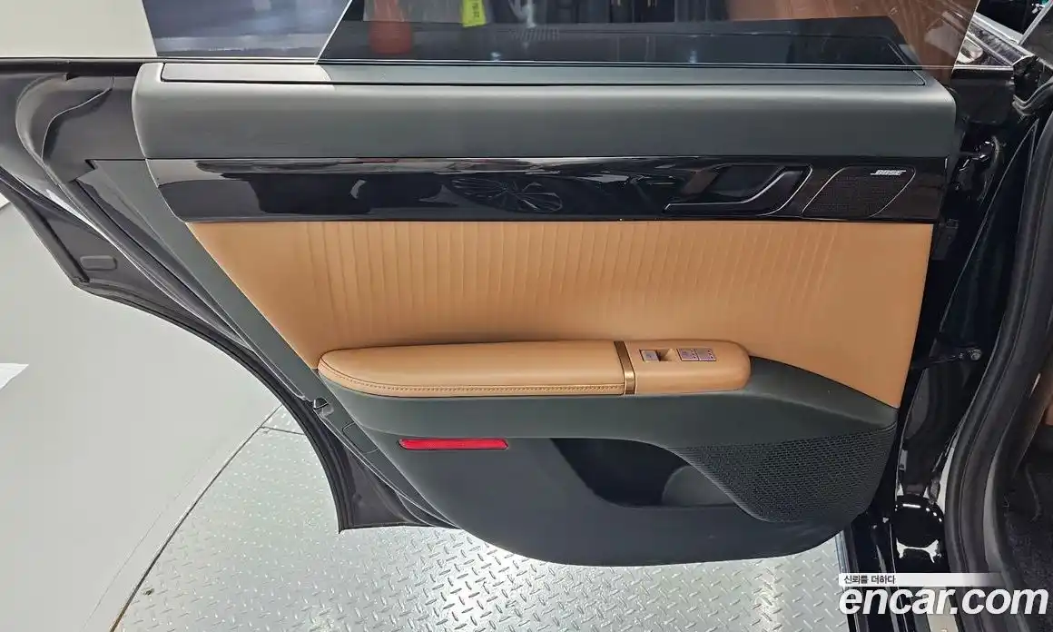 Hyundai Grandeur 2023 3.5 автомат (гидро), фото 15