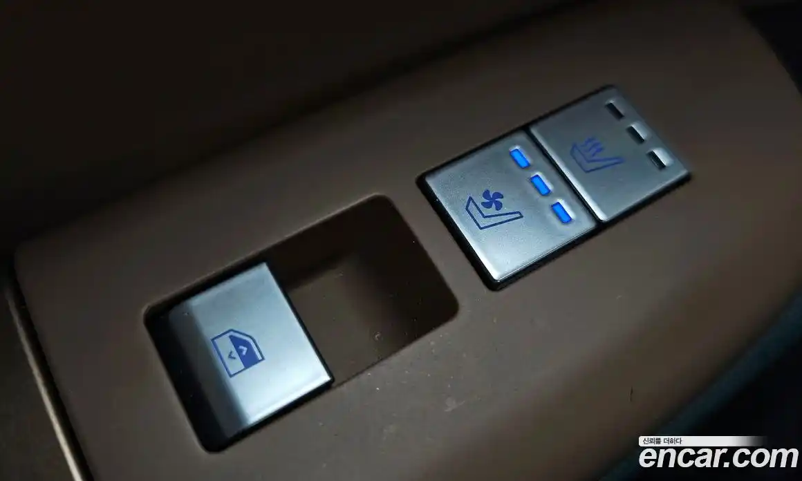 Hyundai Grandeur 2023 3.5 автомат (гидро), фото 23