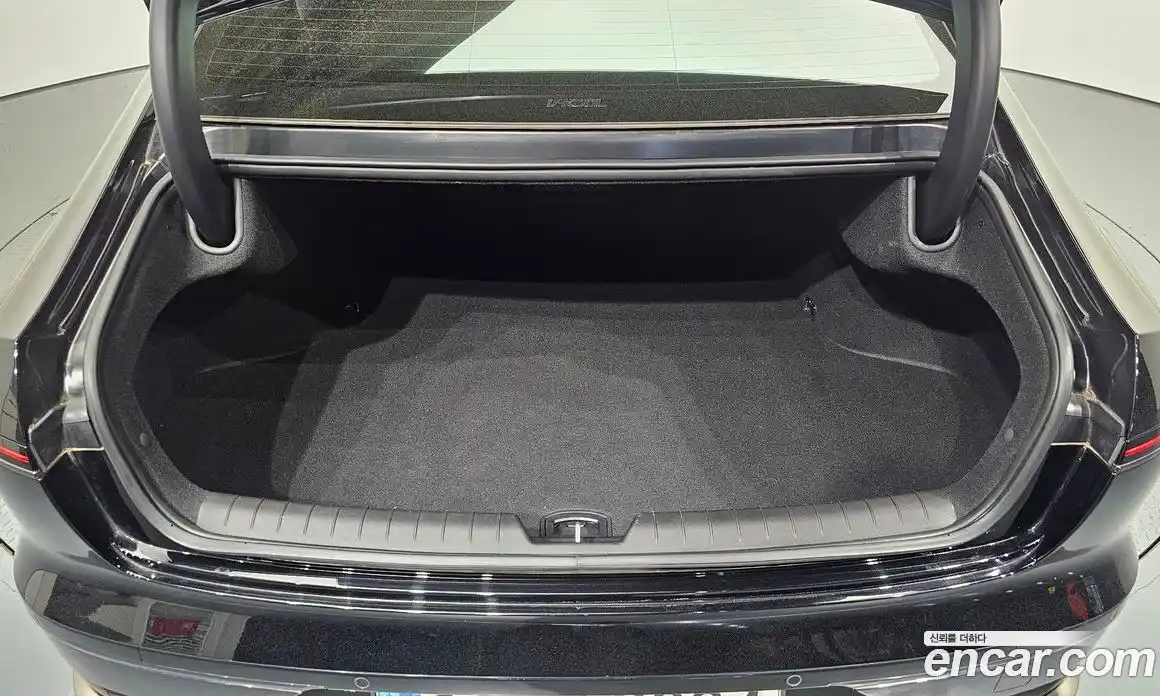 Hyundai Grandeur 2023 3.5 автомат (гидро), фото 31