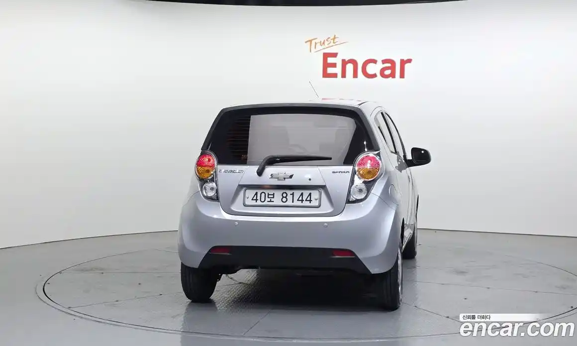 Chevrolet Spark 2011 1.0 автомат (гидро), фото 4