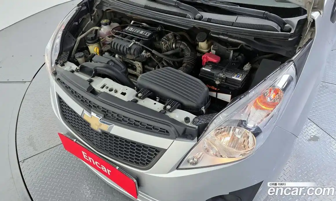 Chevrolet Spark 2011 1.0 автомат (гидро), фото 6