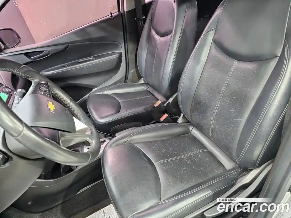 Chevrolet Spark 2016 1.0 гидро, фото 17