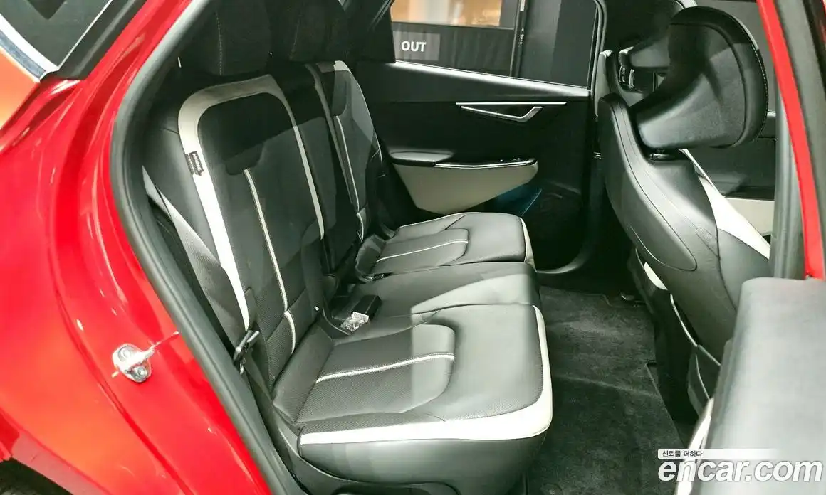 Kia EV6 2024 0.1 гидро, фото 17