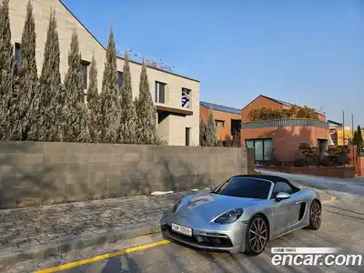 Porsche 718, 2018, 77 300 км