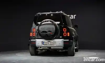Land Rover Defender 2023 3.0 автомат (гидро), миниатюра 4