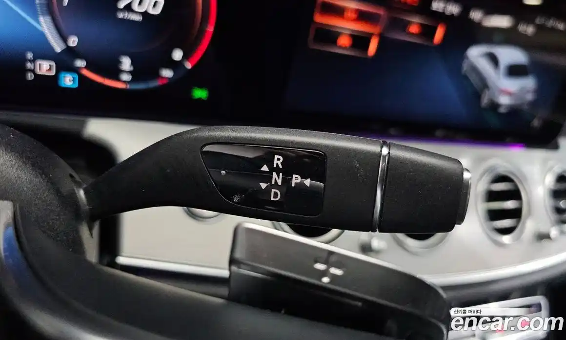 Mercedes-Benz E-Class 2021 2.0 автомат (гидро), фото 12