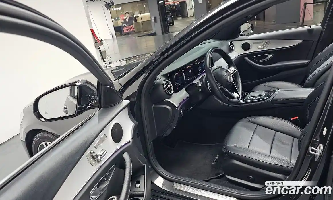 Mercedes-Benz E-Class 2021 2.0 автомат (гидро), фото 13