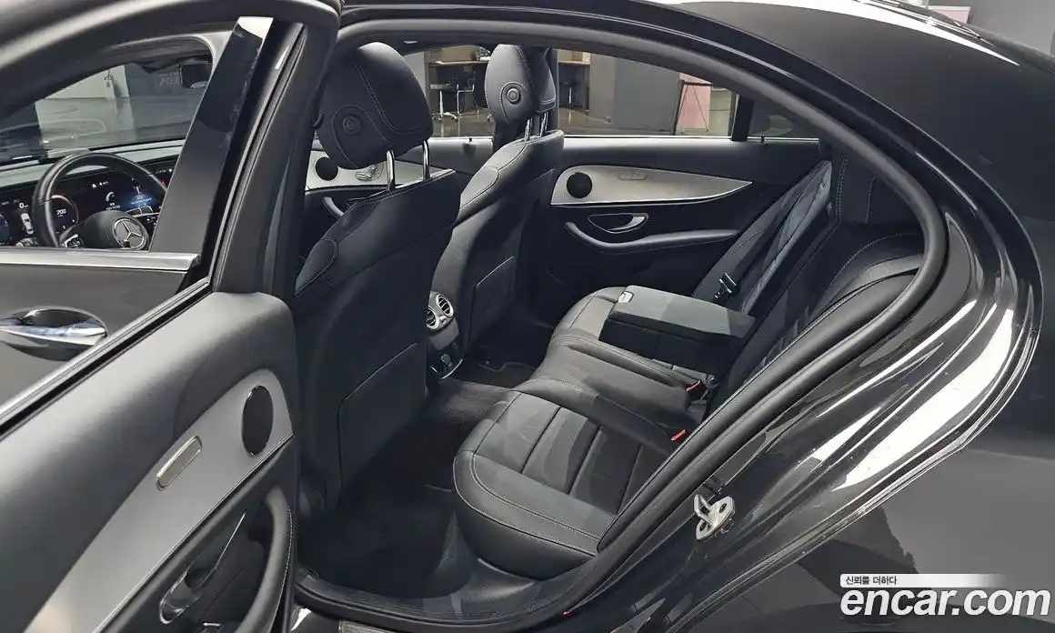 Mercedes-Benz E-Class 2021 2.0 автомат (гидро), фото 16