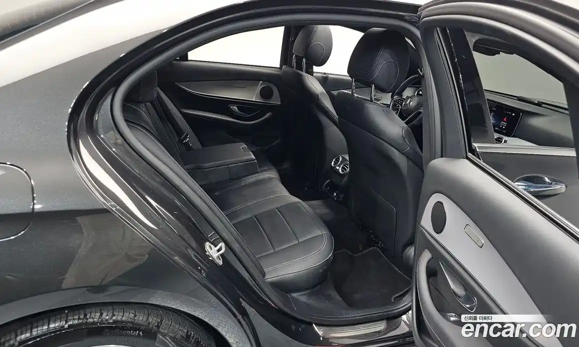Mercedes-Benz E-Class 2021 2.0 автомат (гидро), фото 17