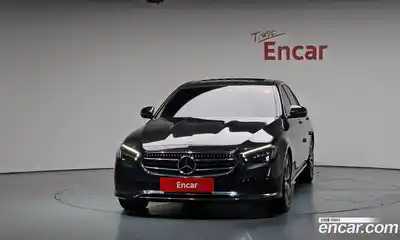 Mercedes-Benz E-Class 2021 2.0 автомат (гидро), миниатюра 3