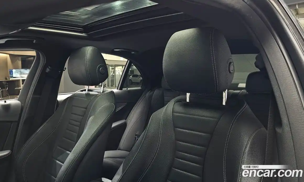 Mercedes-Benz E-Class 2021 2.0 автомат (гидро), фото 36