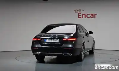 Mercedes-Benz E-Class 2021 2.0 автомат (гидро), миниатюра 4