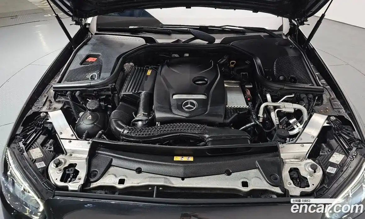 Mercedes-Benz E-Class 2021 2.0 автомат (гидро), фото 6