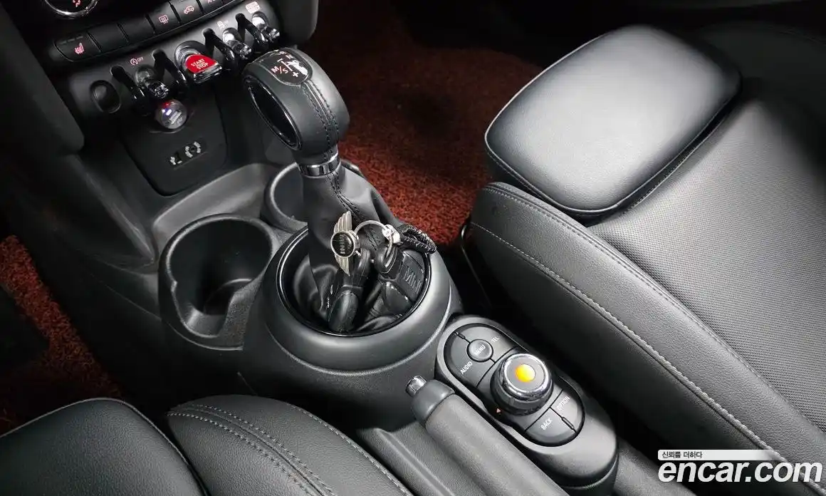Mini Cooper 2018 1.5 автомат (гидро), фото 12