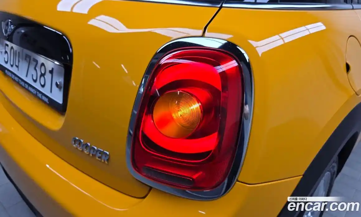 Mini Cooper 2018 1.5 автомат (гидро), фото 9
