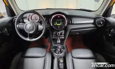 Mini Cooper 2018 1.5 автомат (гидро), миниатюра 10