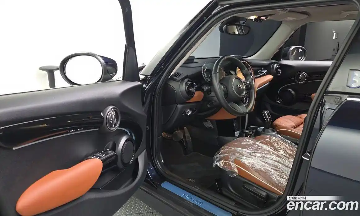 Mini Cooper 2022 2.0 автомат (гидро), фото 13