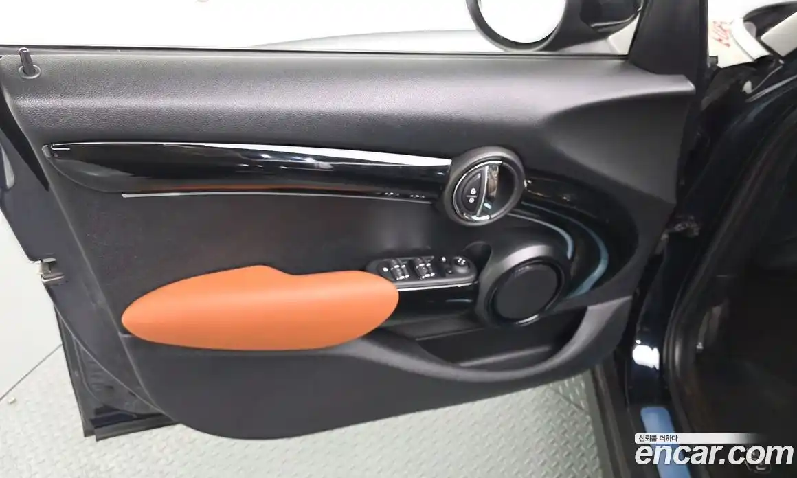 Mini Cooper 2022 2.0 автомат (гидро), фото 14