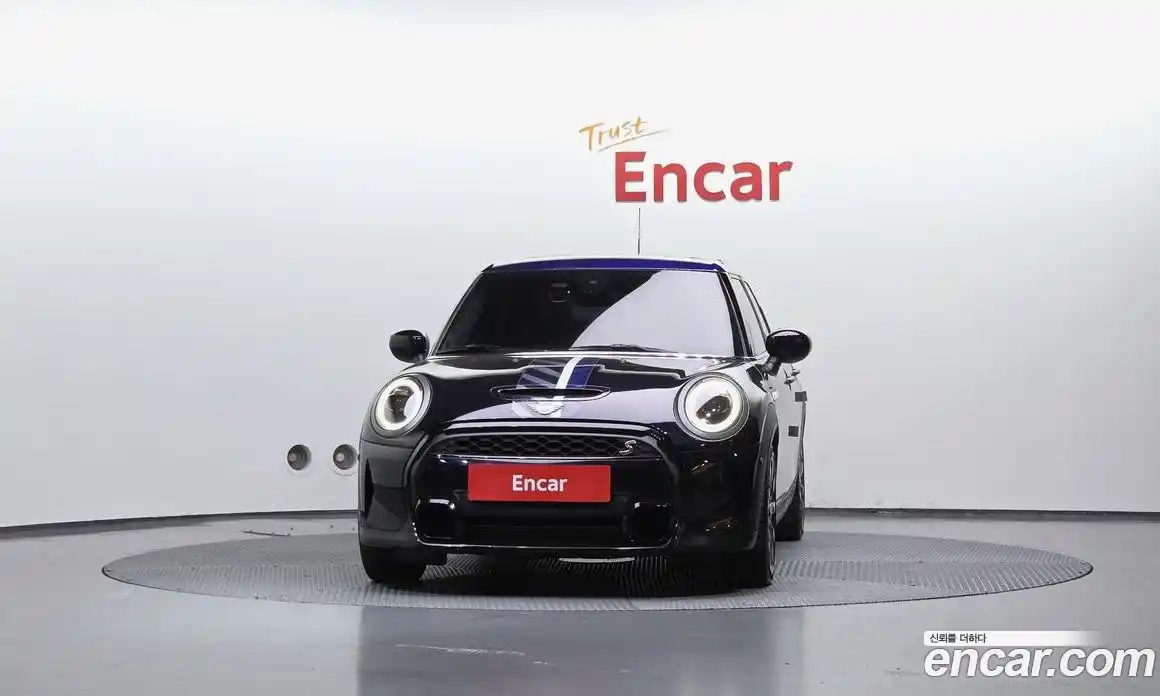 Mini Cooper 2022 2.0 автомат (гидро), фото 3