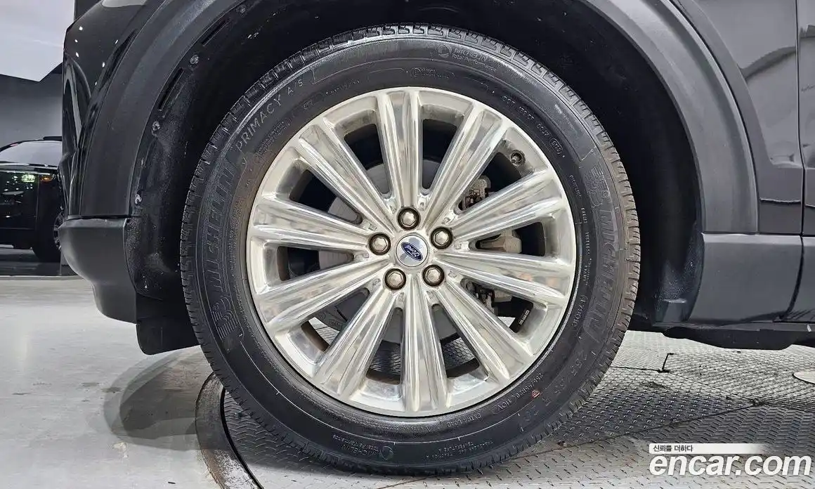 Ford Explorer 2023 2.3 автомат (гидро), фото 5