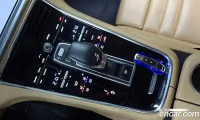 Porsche Panamera 2018 3.0 автомат (гидро), миниатюра 12