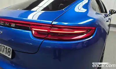 Porsche Panamera 2018 3.0 автомат (гидро), миниатюра 9