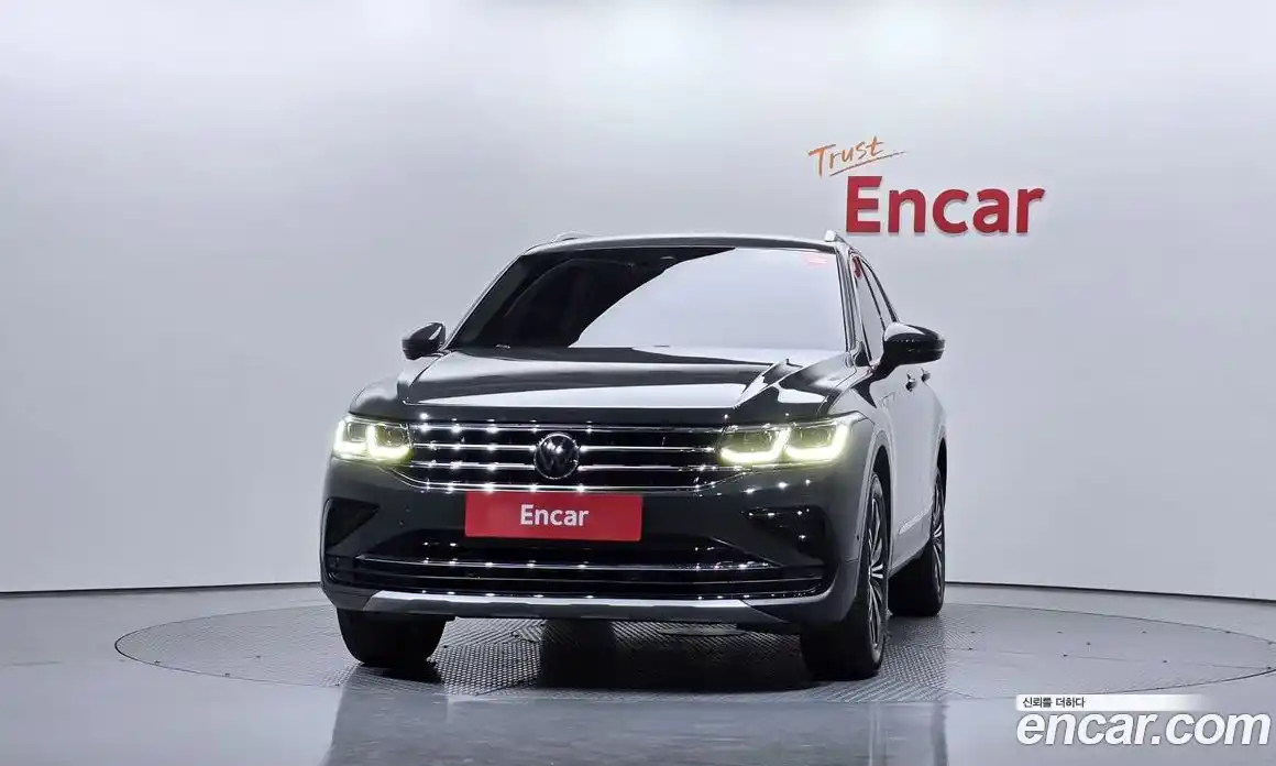Volkswagen Tiguan 2021 2.0 автомат (гидро), фото 3
