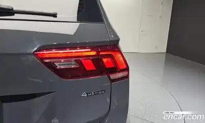 Volkswagen Tiguan 2021 2.0 автомат (гидро), миниатюра 9