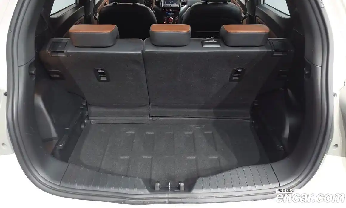 SsangYong TIBOLI 2019 1.6 автомат (гидро), фото 19