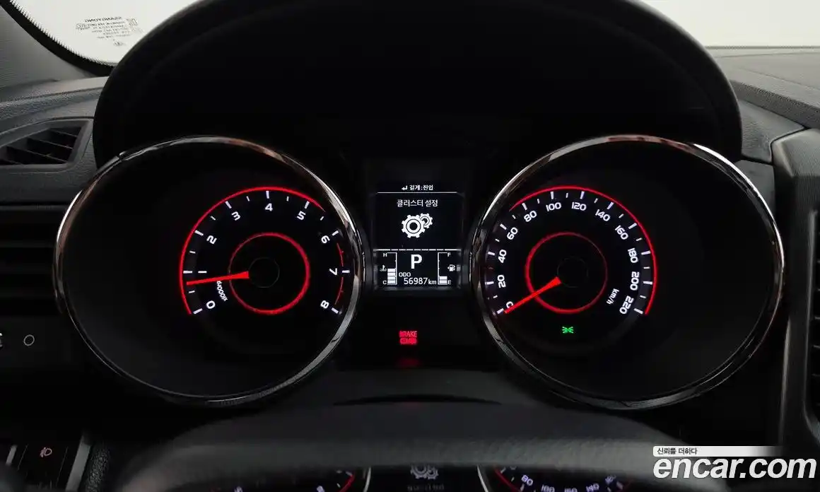 SsangYong TIBOLI 2019 1.6 автомат (гидро), фото 8