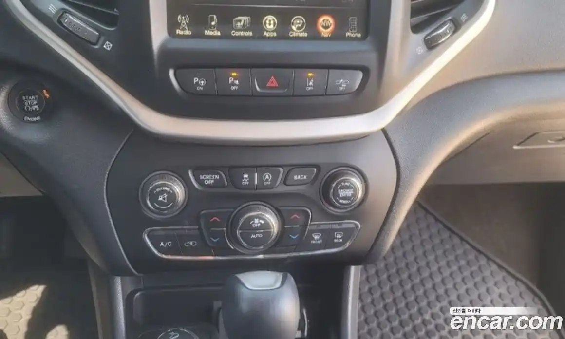 Jeep Cherokee 2015 2.0 автомат (гидро), фото 8