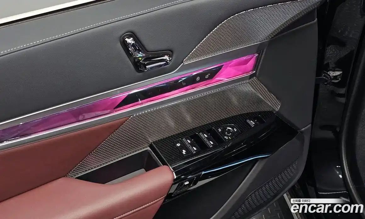 BMW 7 серия 2025 3.0 автомат (гидро), фото 23