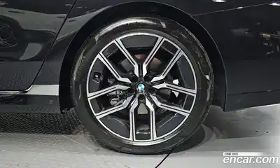 BMW 7 серия 2025 3.0 автомат (гидро), миниатюра 6