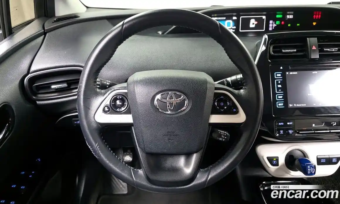 Toyota Prius 2017 1.8 гидро, фото 13