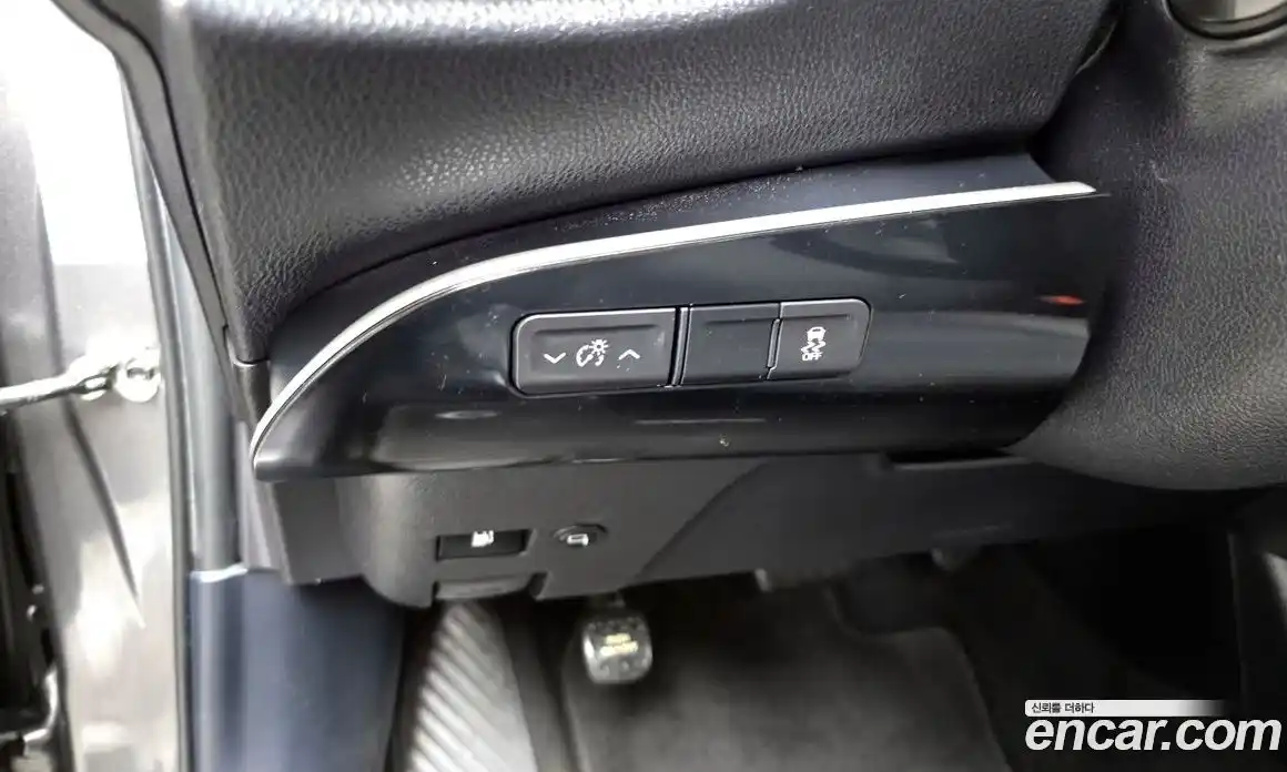 Toyota Prius 2017 1.8 гидро, фото 17