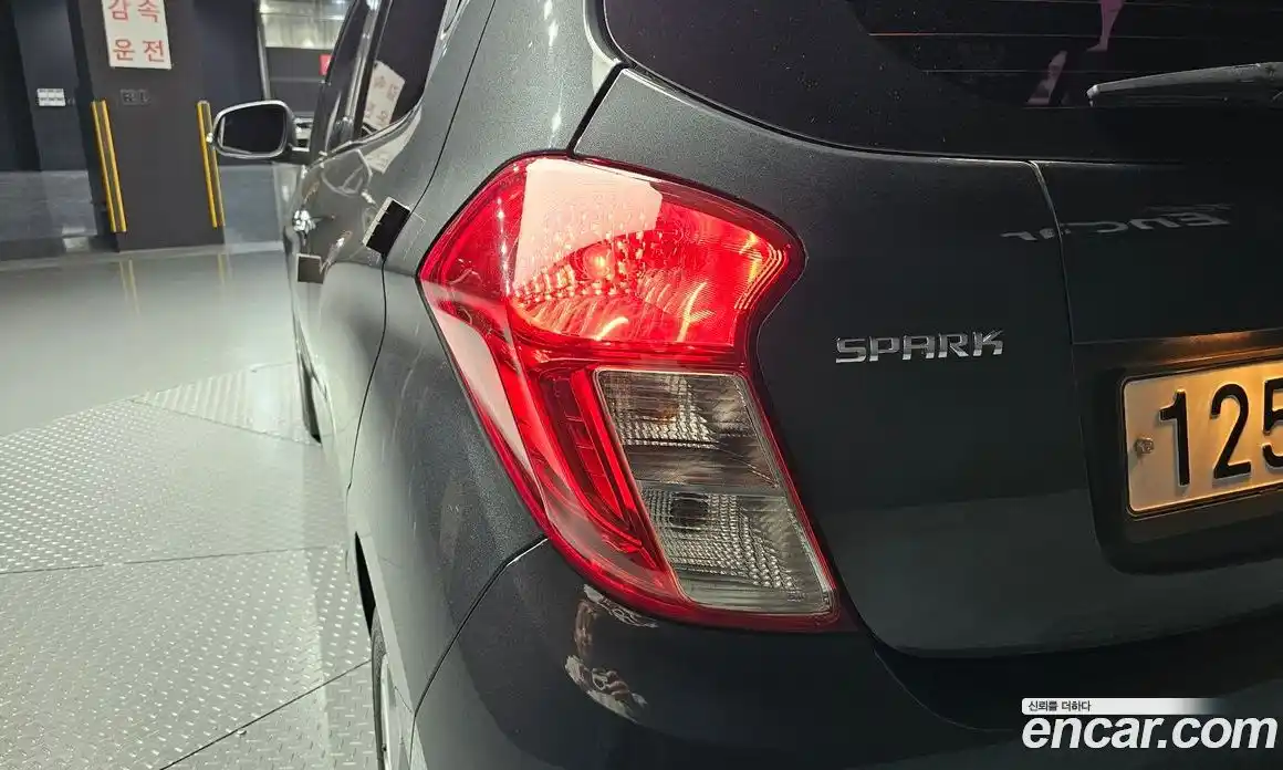 Chevrolet Spark 2020 1.0 гидро, фото 9