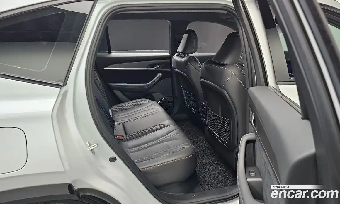 Renault Grand Koleos 2024 1.5 гидро, фото 11