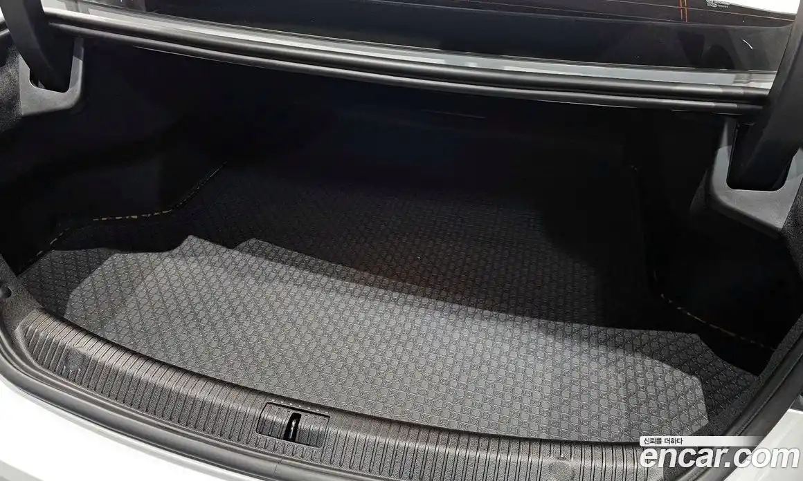 Renault SM6 2021 1.8 гидро, фото 19