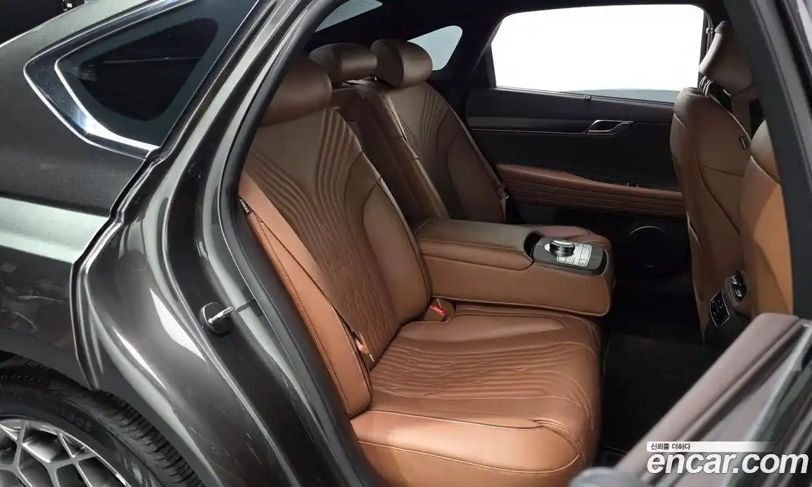 Genesis G80 2023 2.5 гидро, фото 17