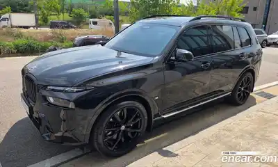 BMW X7, 2025, 5 000 км