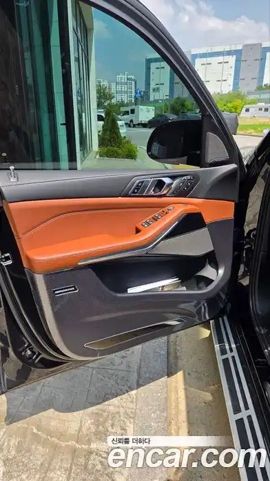 BMW X7 2025 3.0 автомат (гидро), фото 13