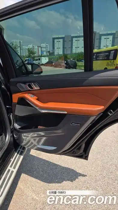 BMW X7 2025 3.0 автомат (гидро), фото 16