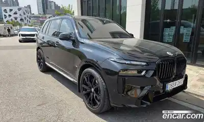 BMW X7 2025 3.0 автомат (гидро), миниатюра 9
