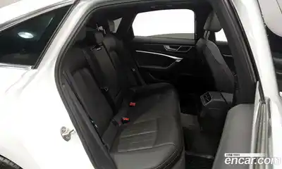 Audi A6 2023 2.0 автомат (гидро), миниатюра 11