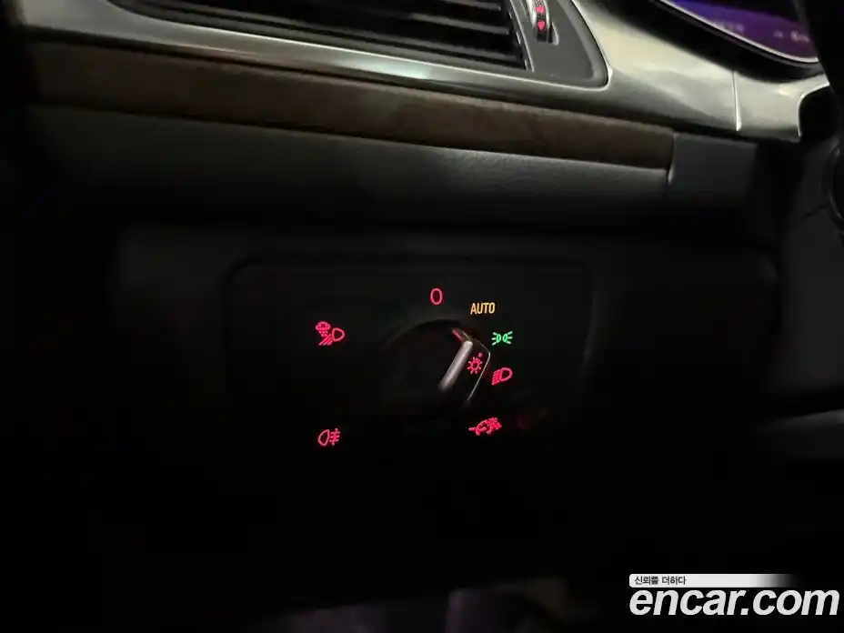 Audi A6 2016 2.0 автомат (гидро), фото 17