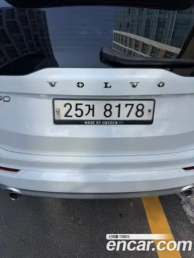 Volvo XC90 2018 2.0 автомат (гидро), миниатюра 4